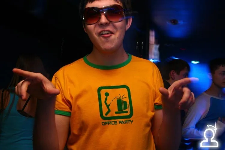 Закрытие Poppers Party
