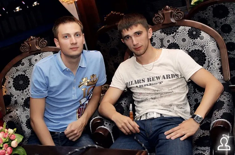 Вечер в диджей баре BARSUK