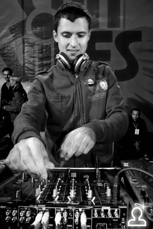 Sunvibes 2008 /манящие вибрации луны
