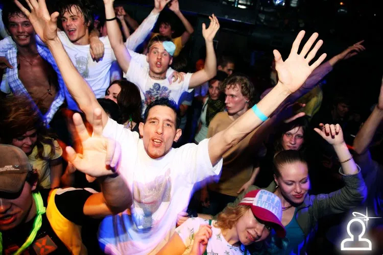 DRUM AND BASS ARENA