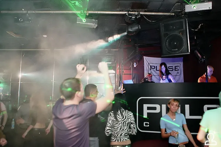 DJ SVETA