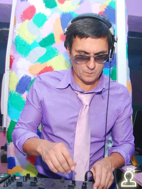 Dj Nil