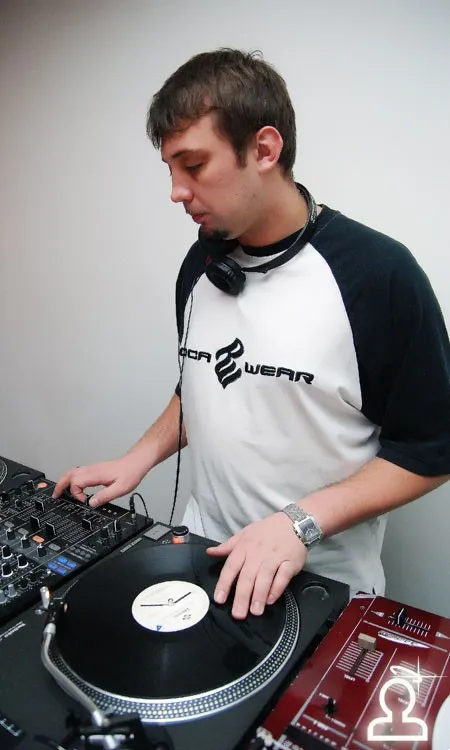среды “CUTTY BEATS” / DJ Штакет aka LA