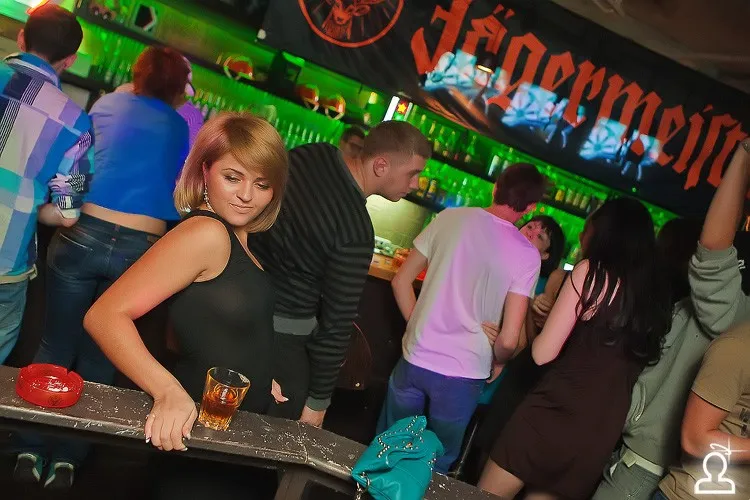 JagerBull Staff