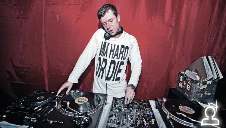 Dj HARDY HARD