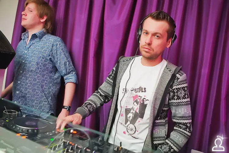 LISSAT & VOLTAXX