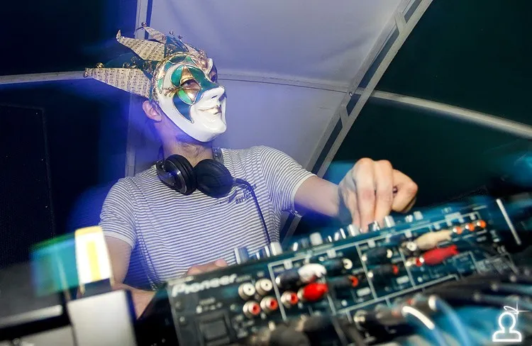 Preparty SunVibes 2012 / Main Floor