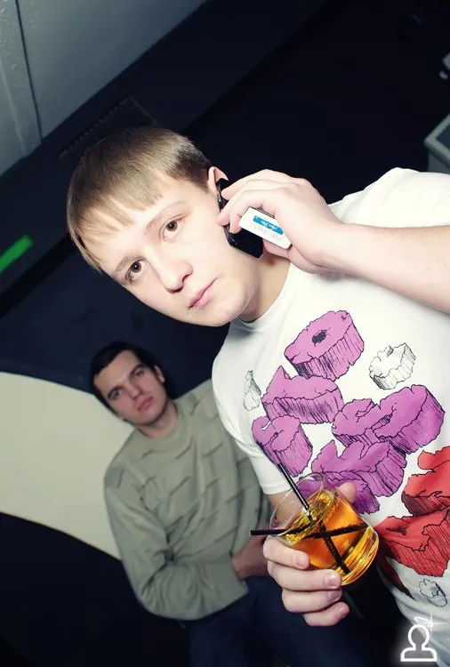 Bez nazvzniya