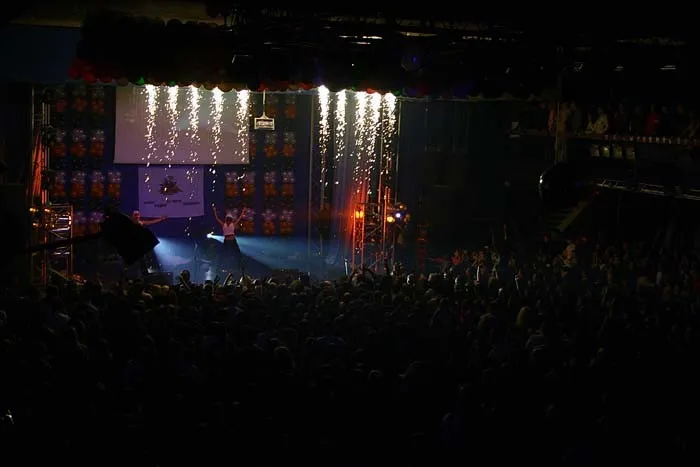 THE BIZ - Benny Benassy Live Show