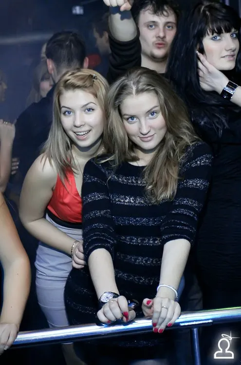 Дискотека 90х