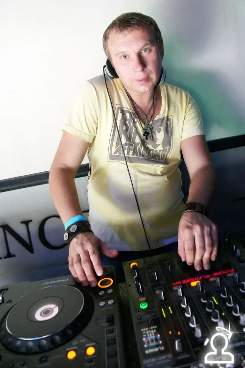 SUNNY PARTY