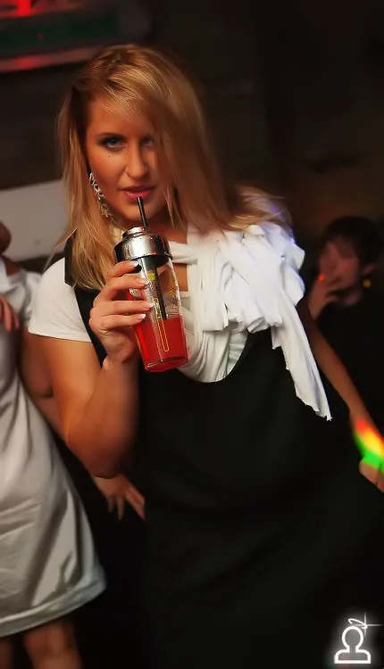 ЗАЙДИ К ДЕКАНУ