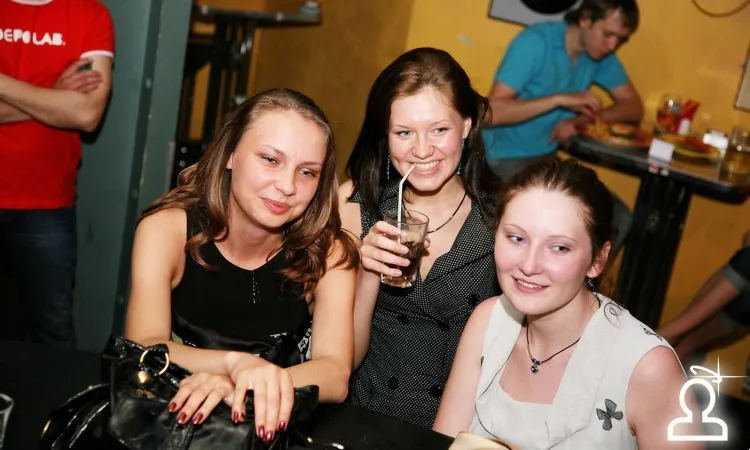SUNNY PARTY