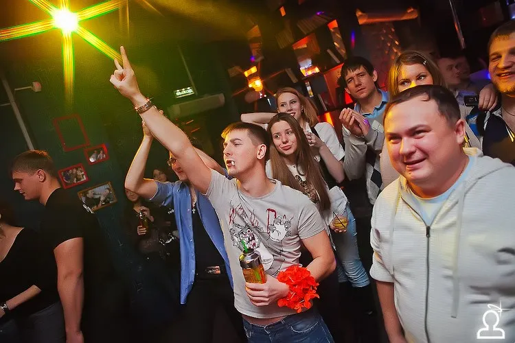 Танцы до утра