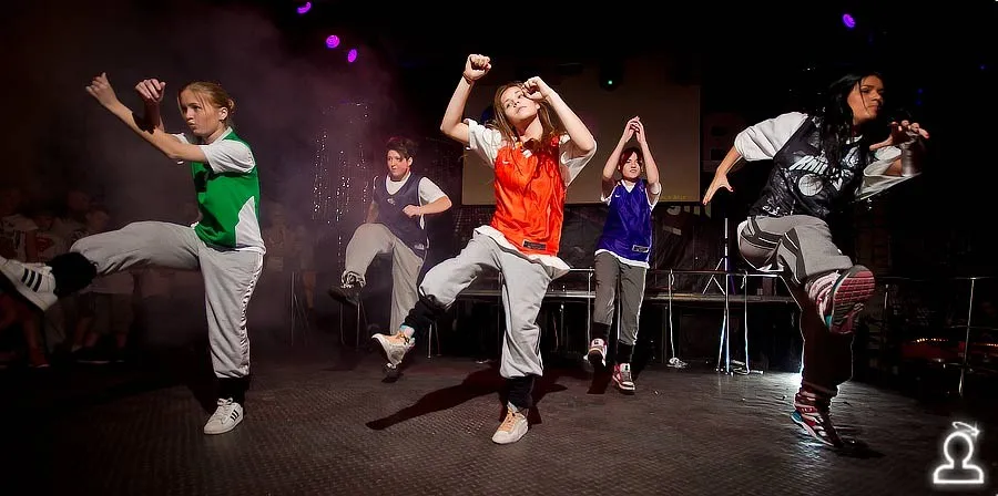 SHAKE IT PARTY