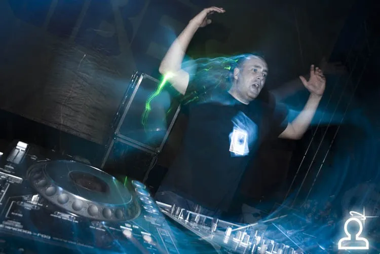 Sunvibes 2008 /манящие вибрации луны