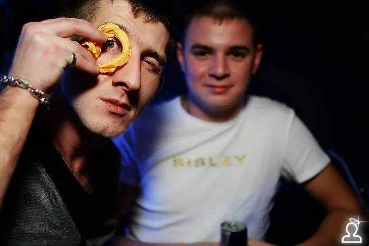 Открытие / Swanky Tunes