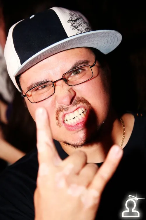 RICH & BITCH /DJ DLEE