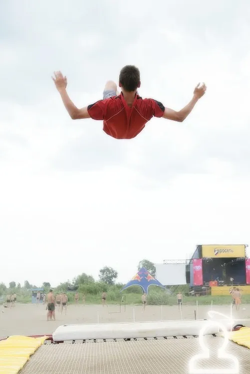 ELECTROBEACH