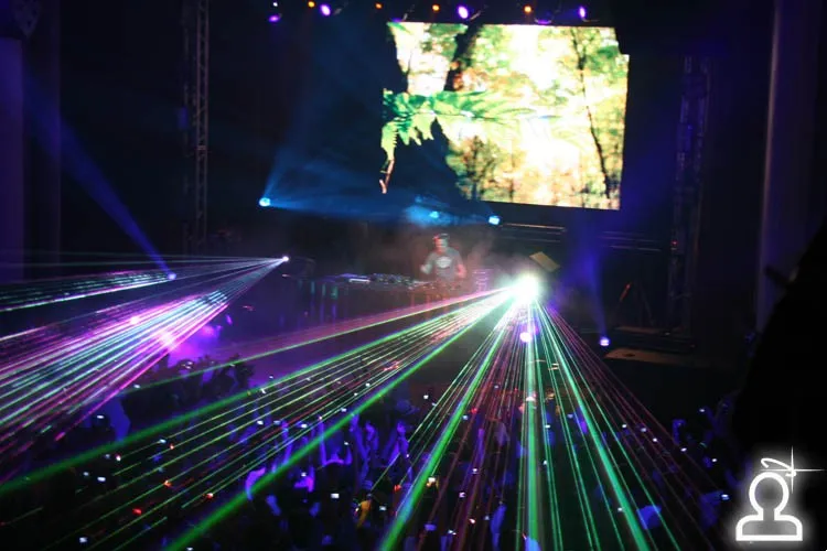 GLOBALCLUBBING Year: Ноябрь Tiesto