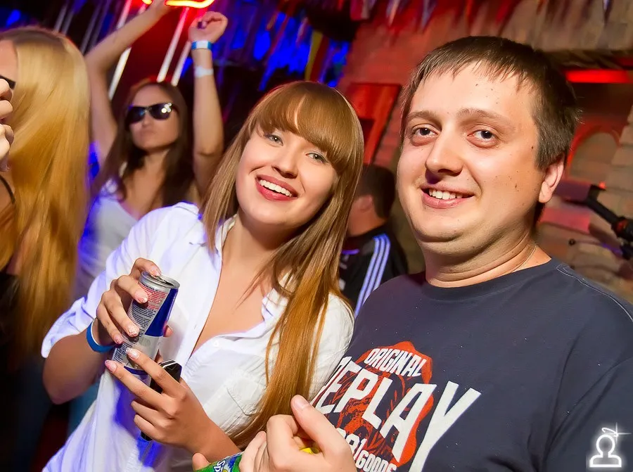 After Party Sunvibes - "Flash Back"