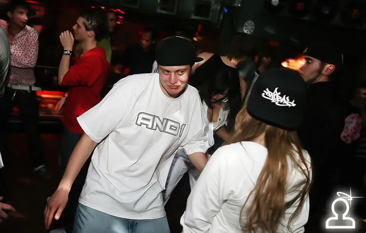 Dj Simon