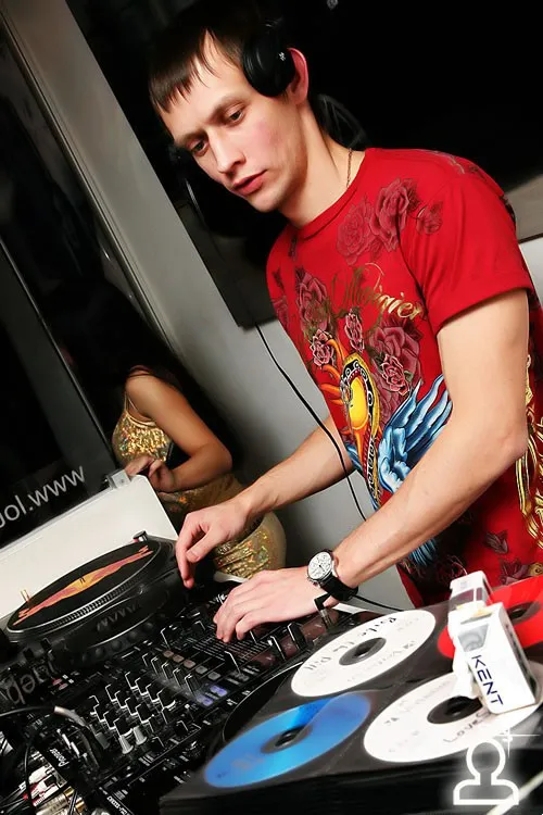 DJ SLAVA MOOK