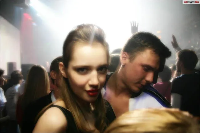 DJ Housekeeper (Zeppelin) & Monica Electronica (Голландия)