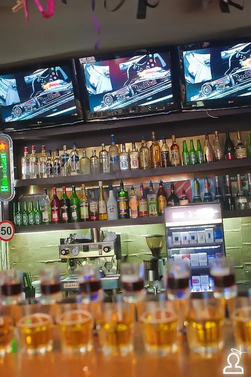 JagerBull Staff