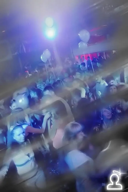 clubbing freedom