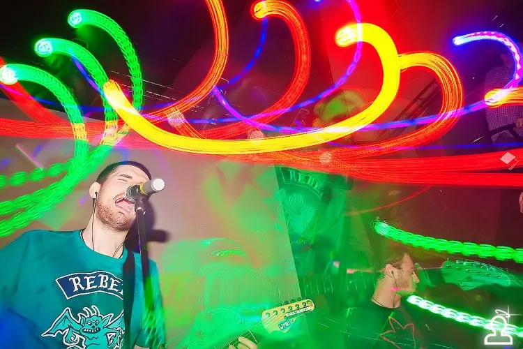 NOIZE MC