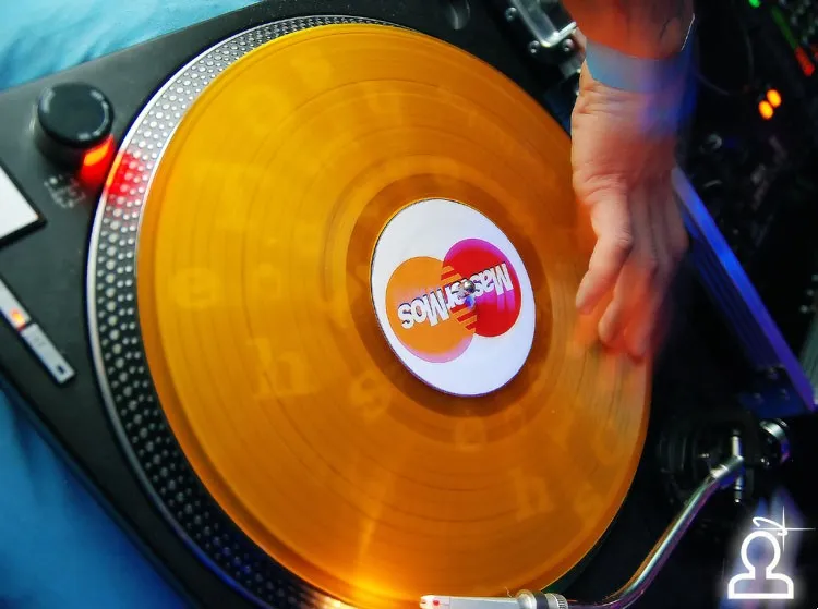 Dj Dlee