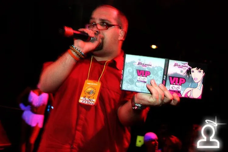 Dj Simon