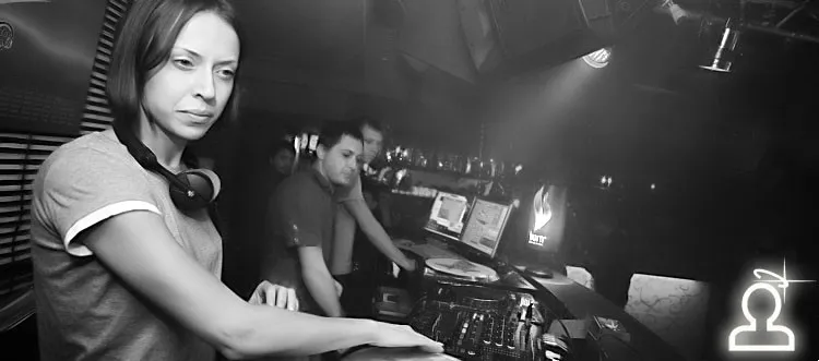 DJ VANILA
