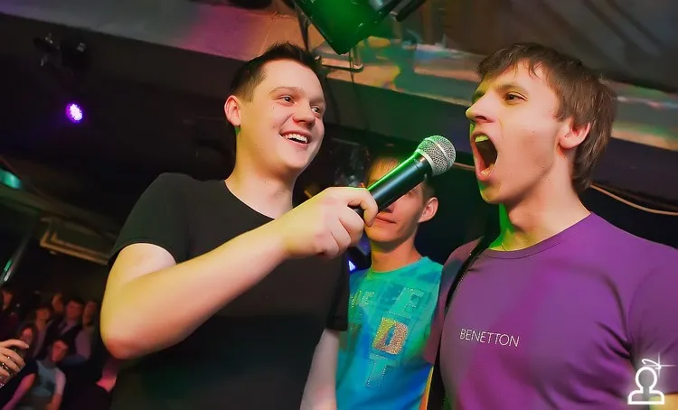 Конь педальный