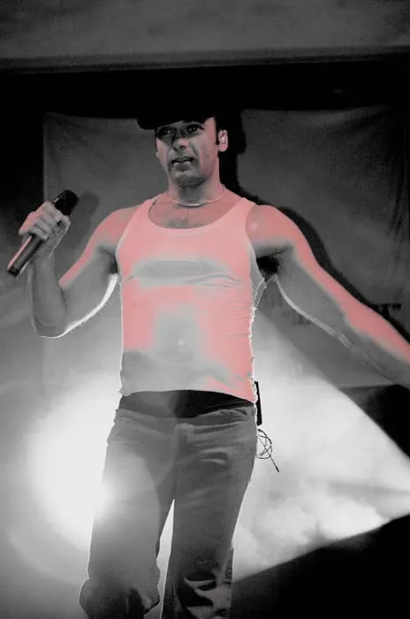 THE BIZ - Benny Benassy Live Show