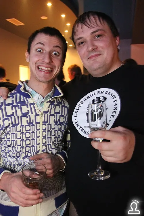 Начало / Dj Tom Pooks