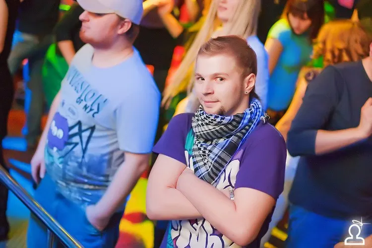 Винтажный пляс