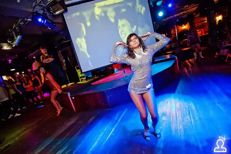Shake it party