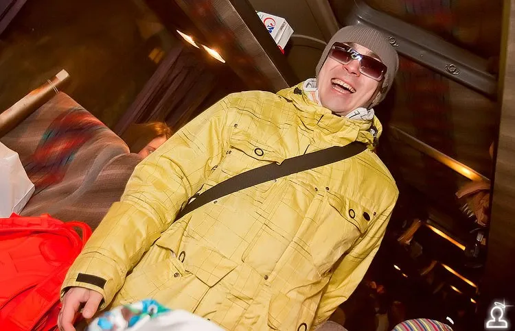 Max bus