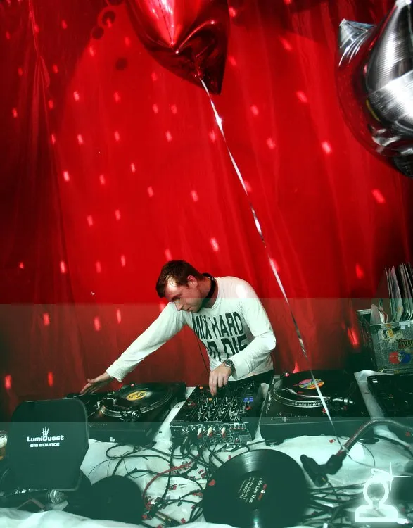 Dj HARDY HARD