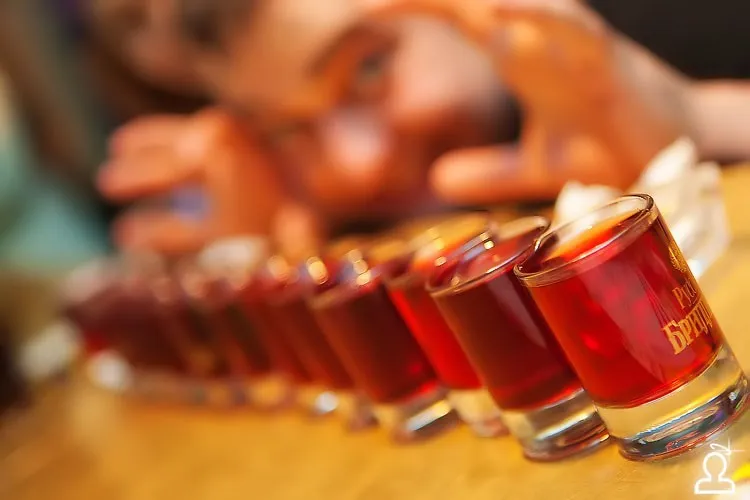 VODKA STAFF