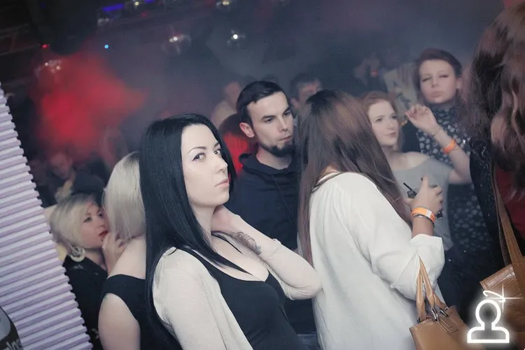 КРЕСТ / Vagina Vangi & Mos