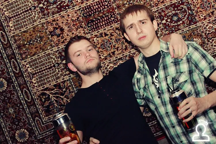 D & B