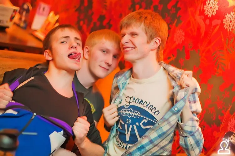 Алёша стаф