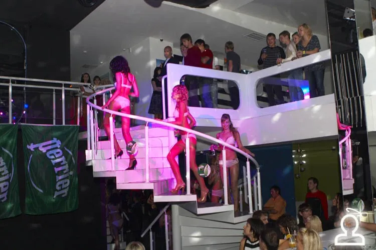Perrier night