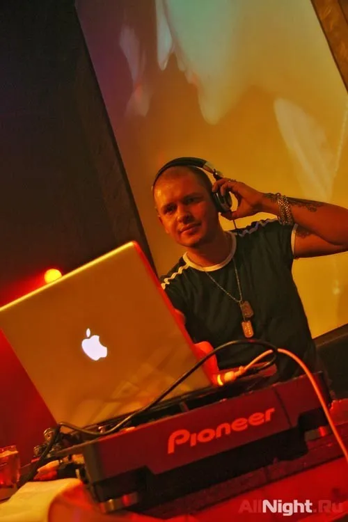 Dj Dan из Мальчишников