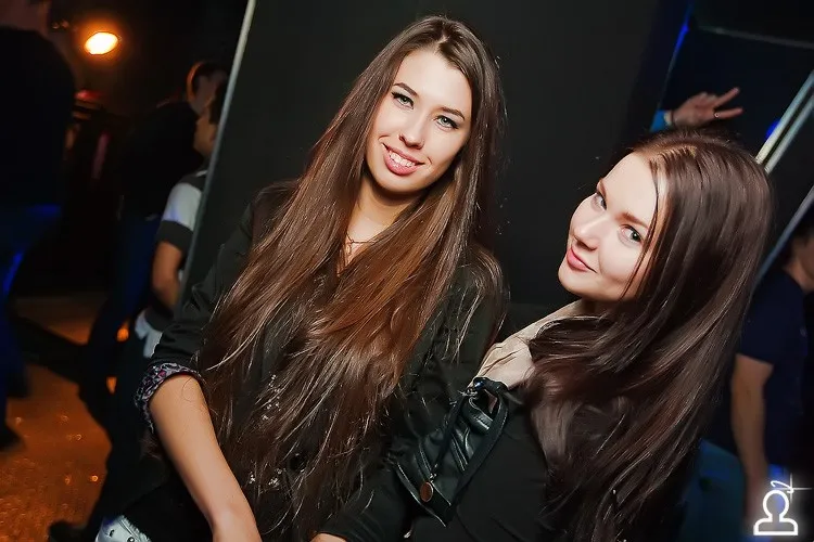 BEN DJ & MELANIE ESTELLA