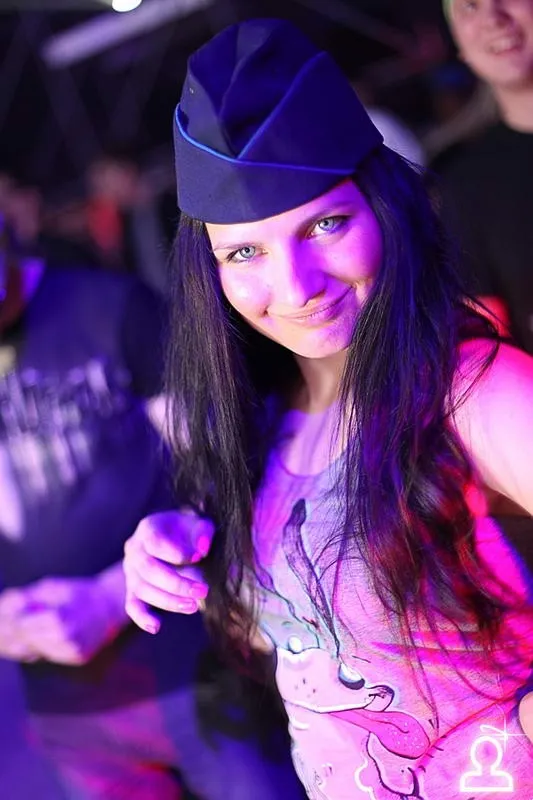AERODROM: RAVE TERMINAL