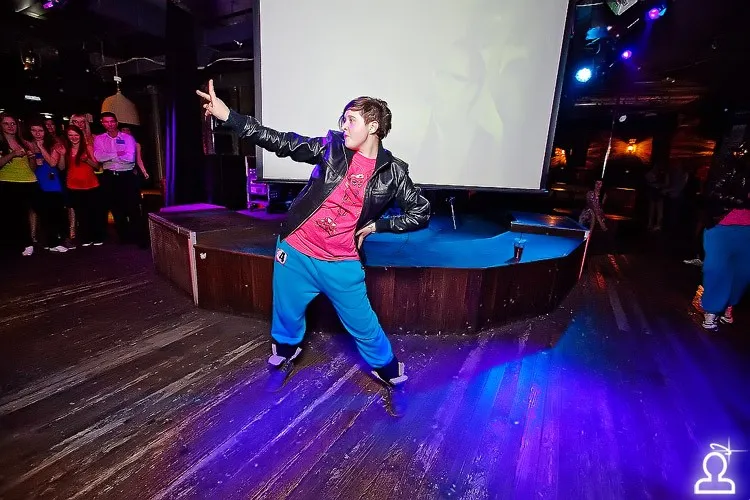 Shake it party